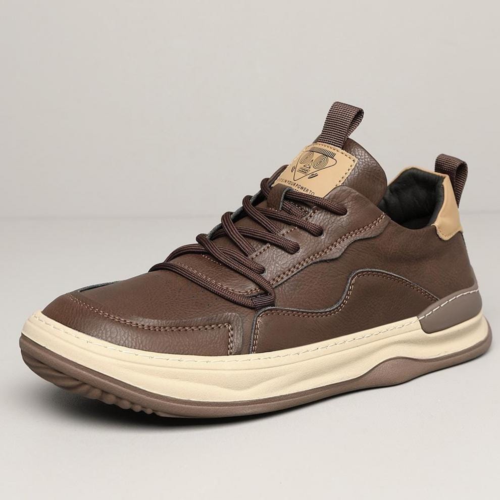 DONACCI Leather Sneaker
